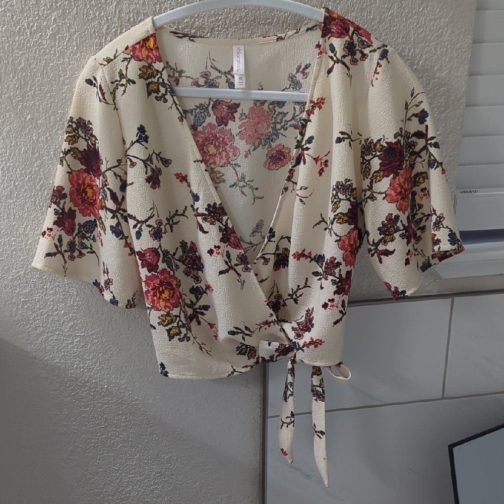 Xhilaration Cream Flutter Sleeve Wrap Blouse